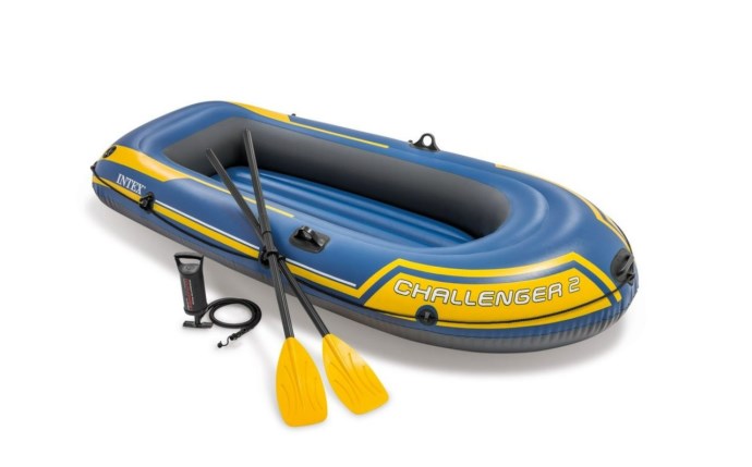 POOL360 | Challenger™ 3 Inflatable Three Person Boat 116